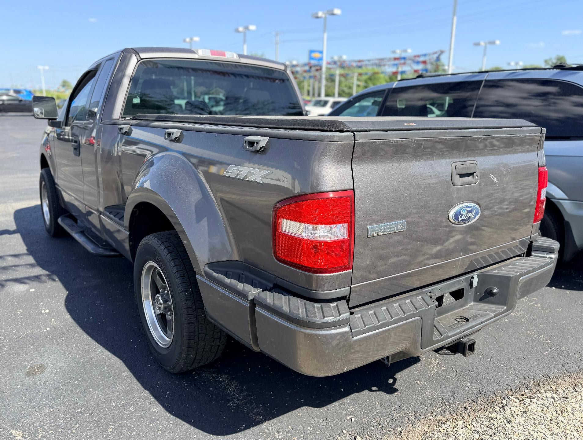 Used 2006 Ford F150 STX RWD image 5