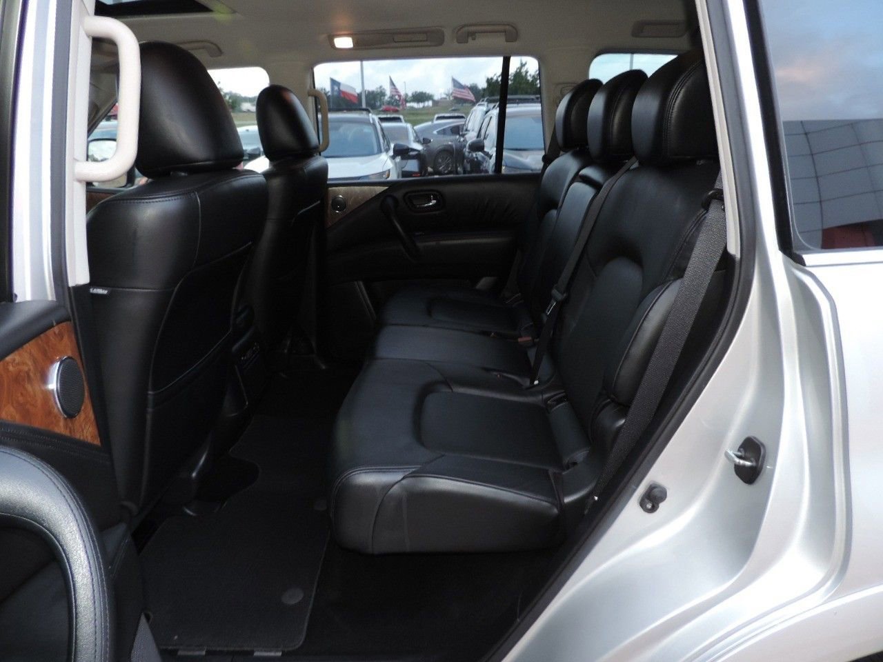 Used 2022 Nissan Armada SL image 21