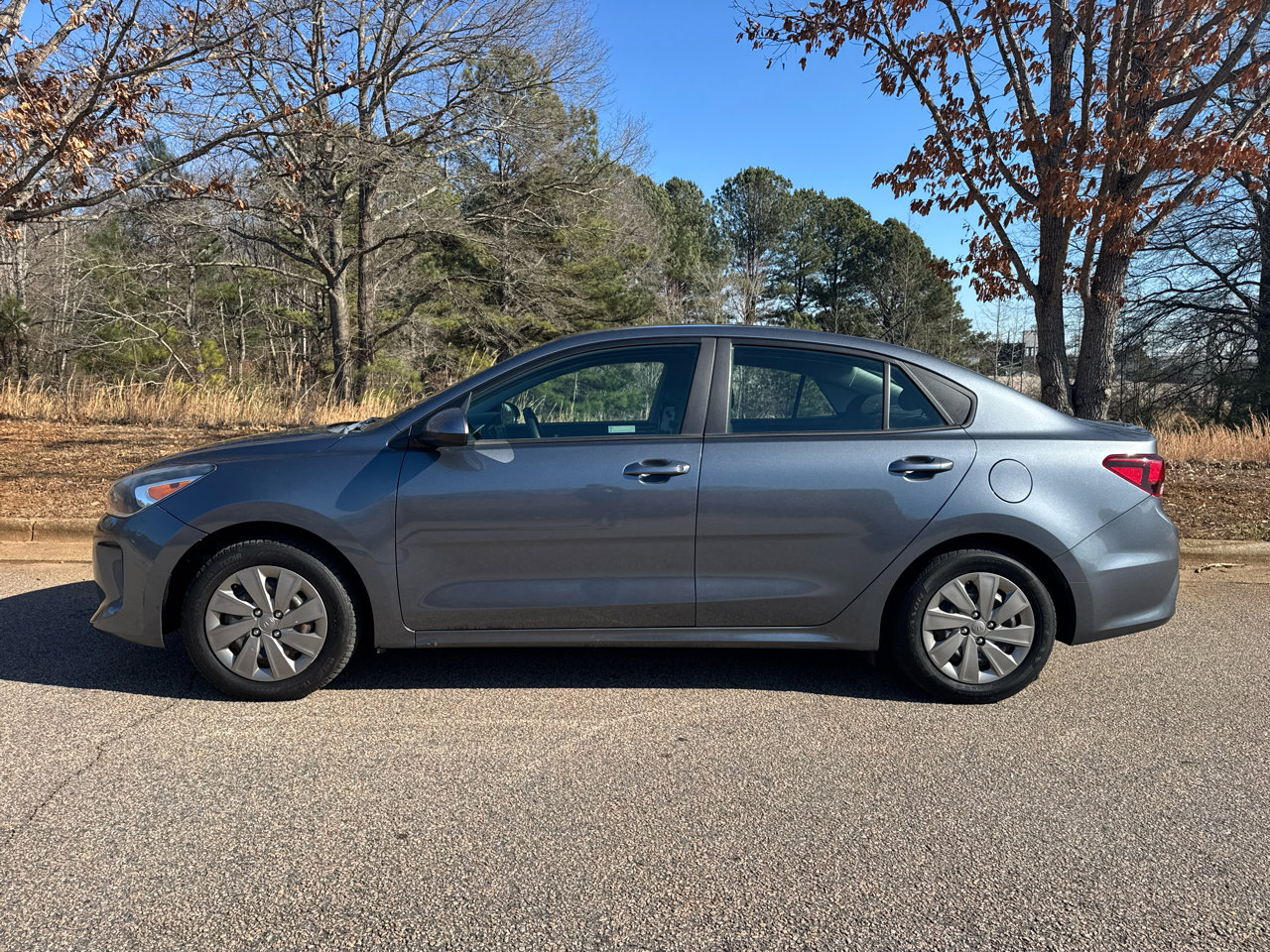 Used 2019 Kia Rio S image 9