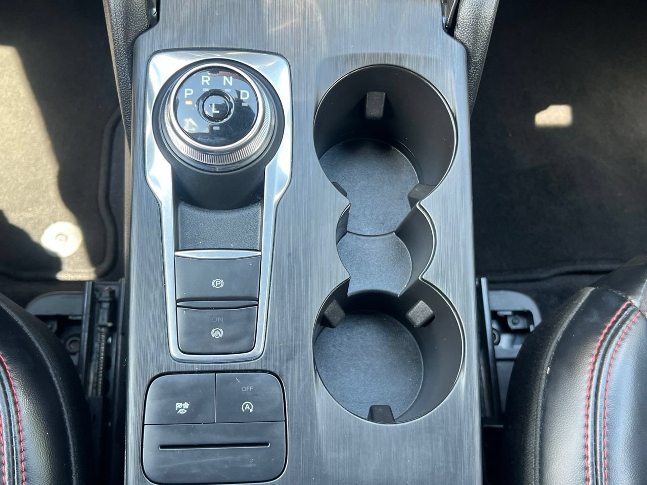 Used 2024 Ford Escape ST-Line FWD image 32