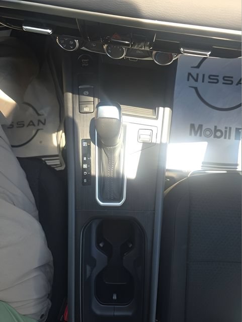 Certified 2025 Nissan Kicks S AWD/4WD image 16