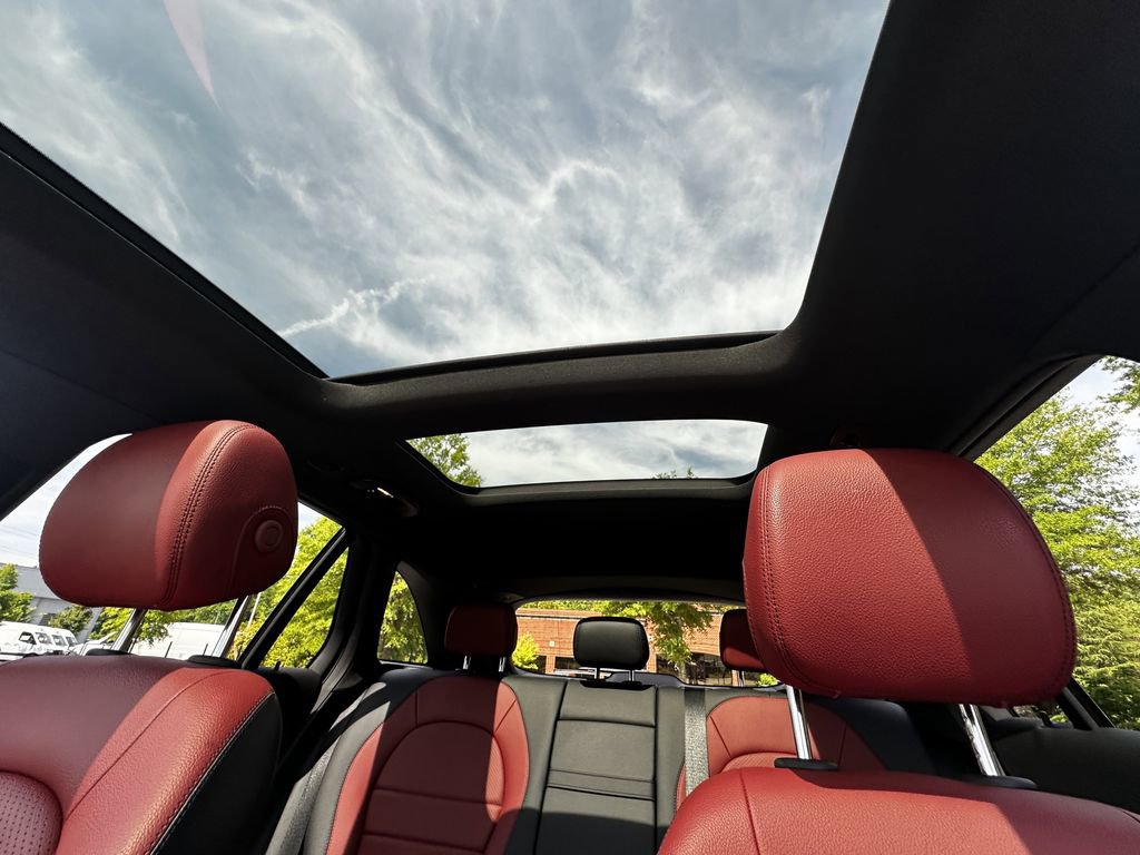 Certified 2022 Mercedes-Benz GLC 300 image 34