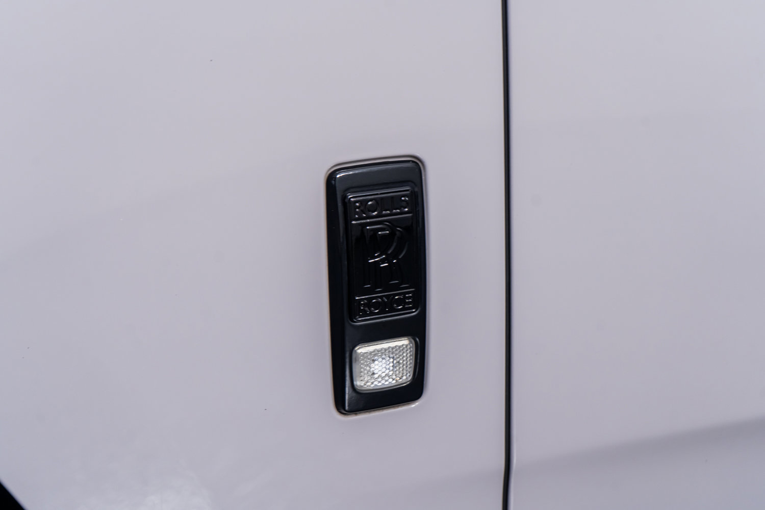 Used 2023 Rolls-Royce Cullinan image 20