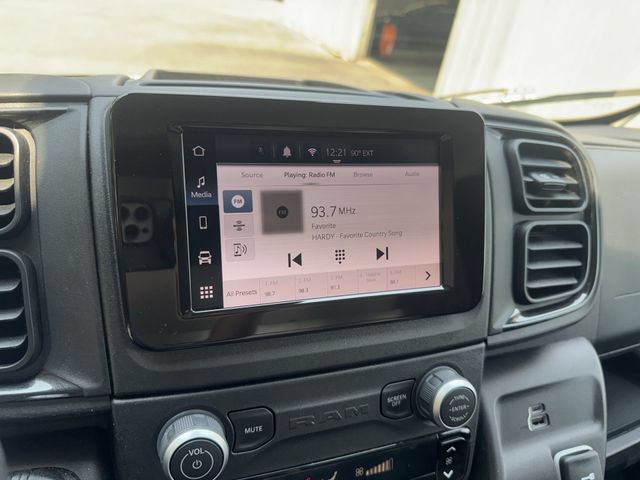 Used 2023 RAM ProMaster 2500 w/ Black Appearance Package FWD image 18