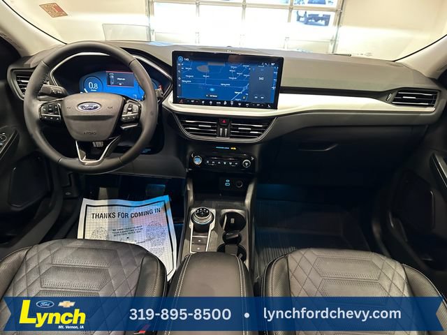 Certified 2023 Ford Escape Platinum w/ Premium Technology Package AWD/4WD image 12