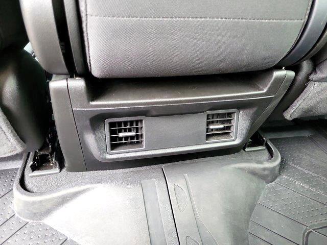 Used 2025 Chevrolet Silverado 2500 Custom image 17