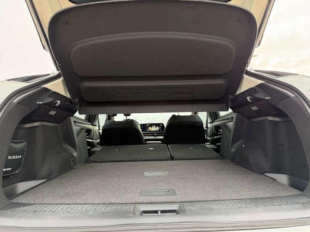Used 2023 Nissan Ariya ENGAGE e-4ORCE image 10