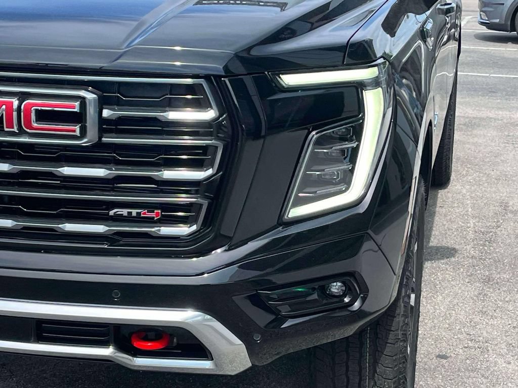 New 2026 GMC Yukon XL AT4 w/ AT4 Premium Package AWD/4WD image 9