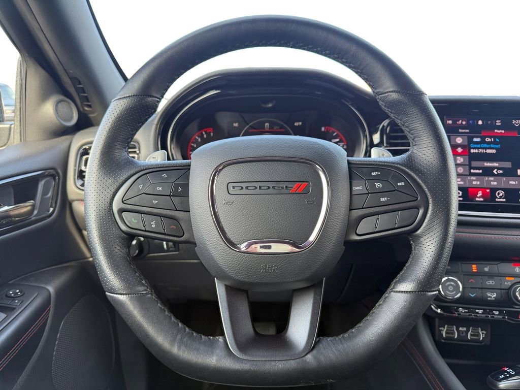 Used 2025 Dodge Durango GT AWD/4WD image 12