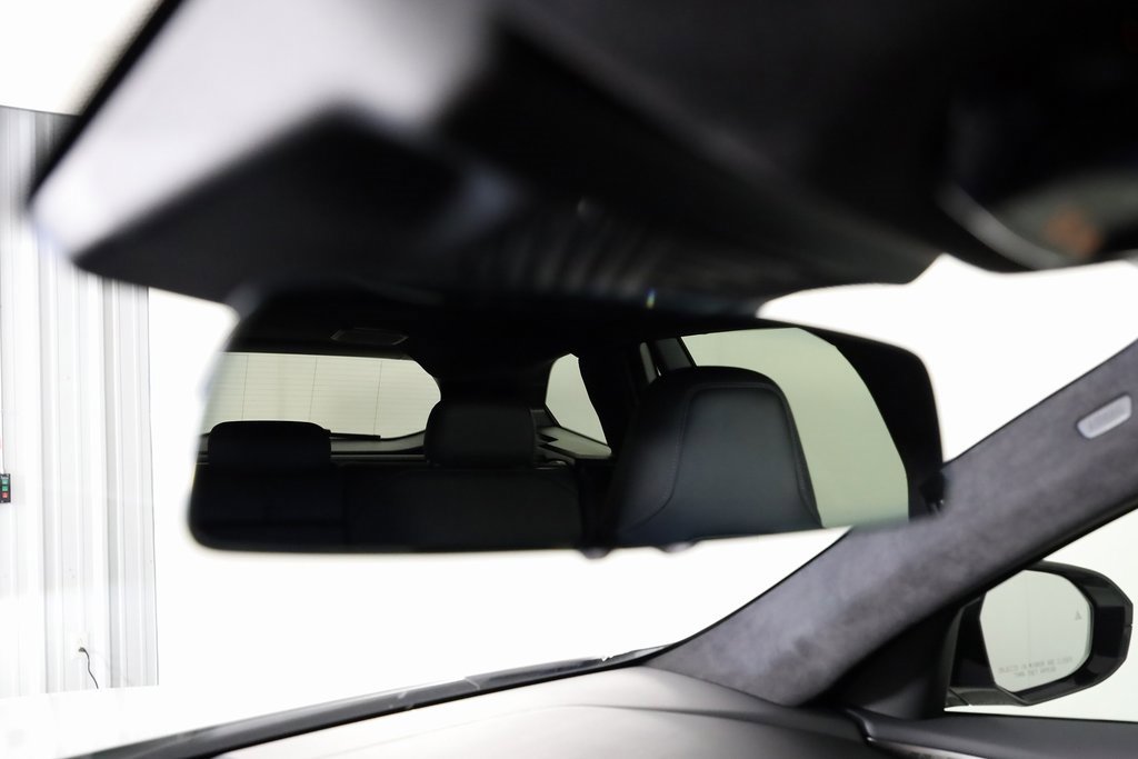 Used 2026 BMW M5 Touring image 36