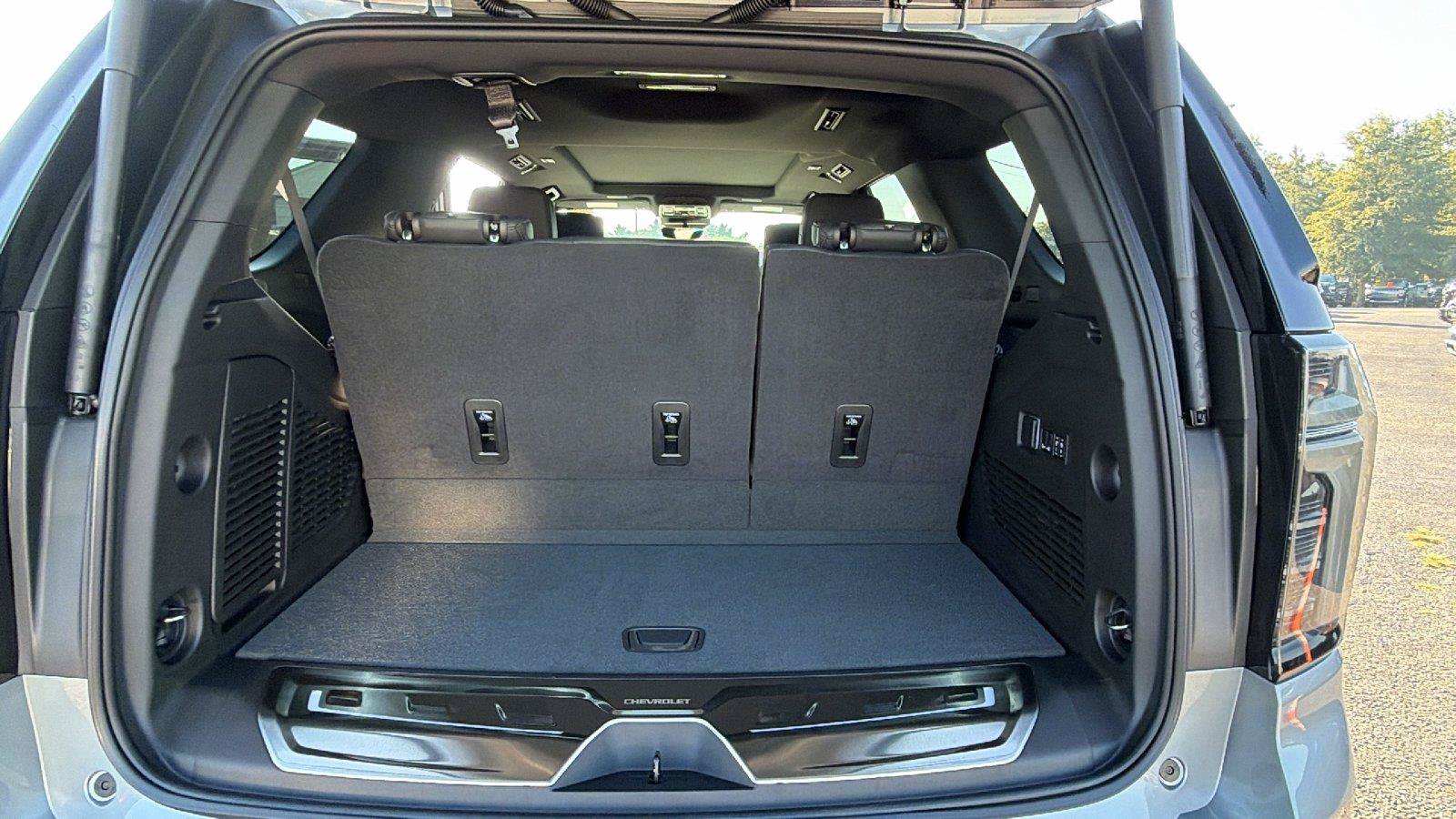 New 2027 Chevrolet Tahoe High Country AWD/4WD image 14