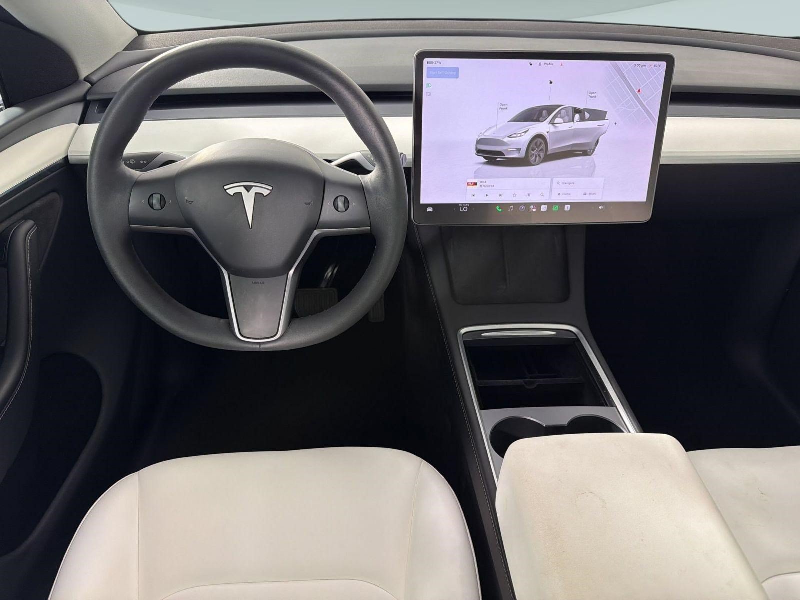 Used 2024 Tesla Model Y Long Range AWD/4WD image 27