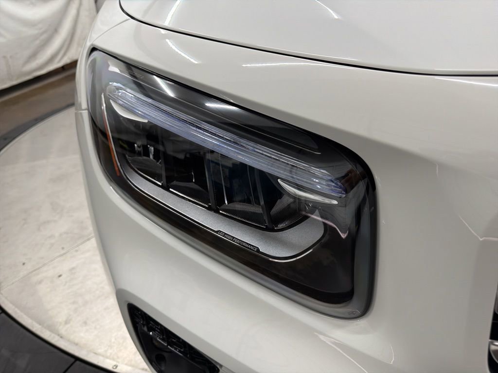 Used 2026 Mercedes-Benz GLB 250 GLB 250 image 10