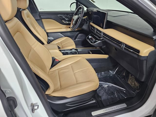 Certified 2023 Lincoln Corsair Reserve w/ Equipment Group 201A AWD/4WD image 11