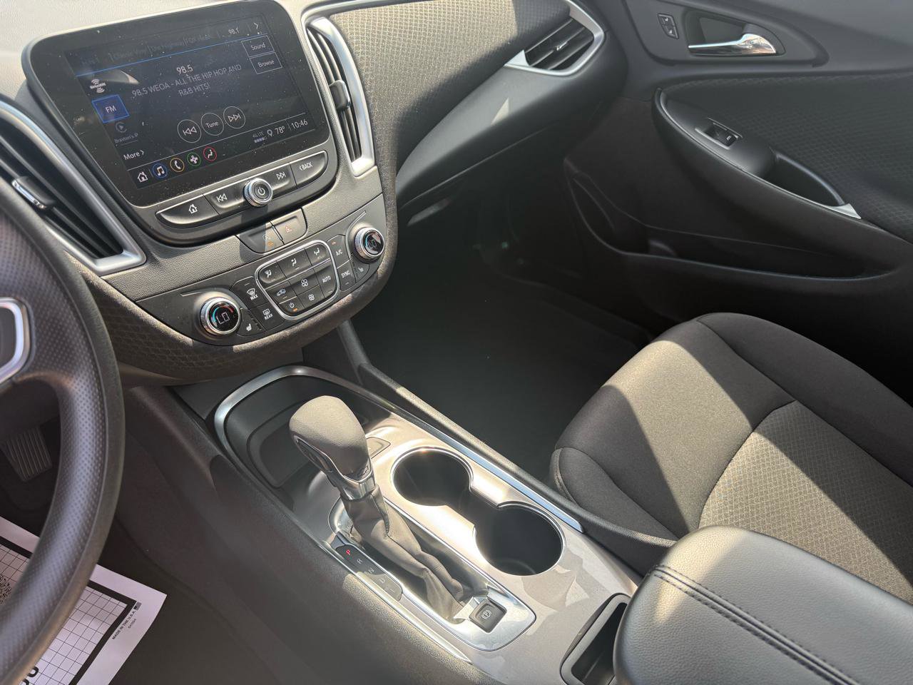 Used 2025 Chevrolet Malibu LT FWD image 10