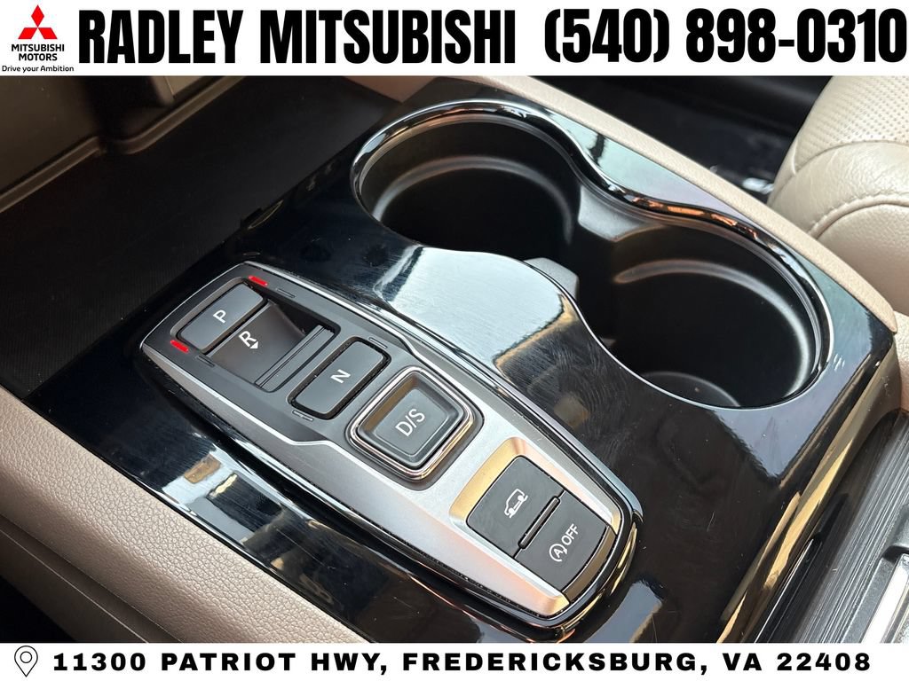 Used 2018 Honda Pilot Elite image 11