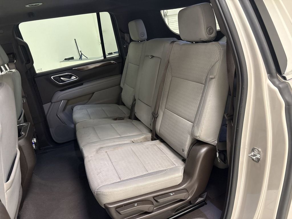 Used 2023 GMC Yukon XL SLE w/ Gmc Pro Safety Plus Package RWD image 26