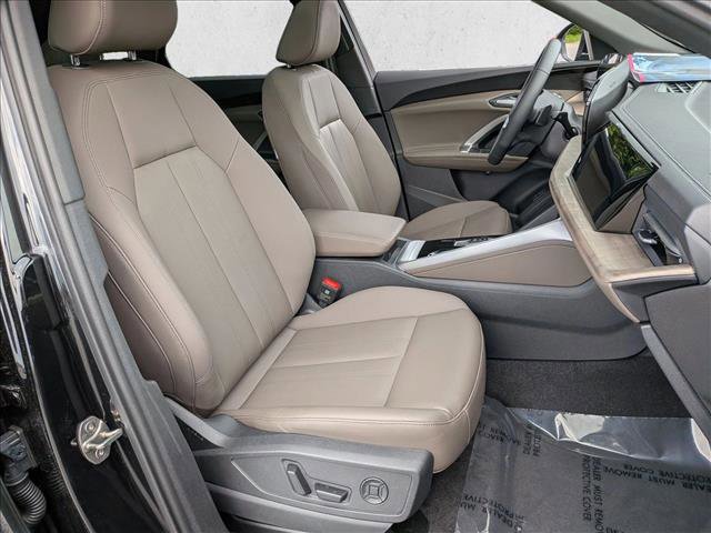 Certified 2025 Audi Q5 Premium w/ Convenience Package AWD/4WD image 24