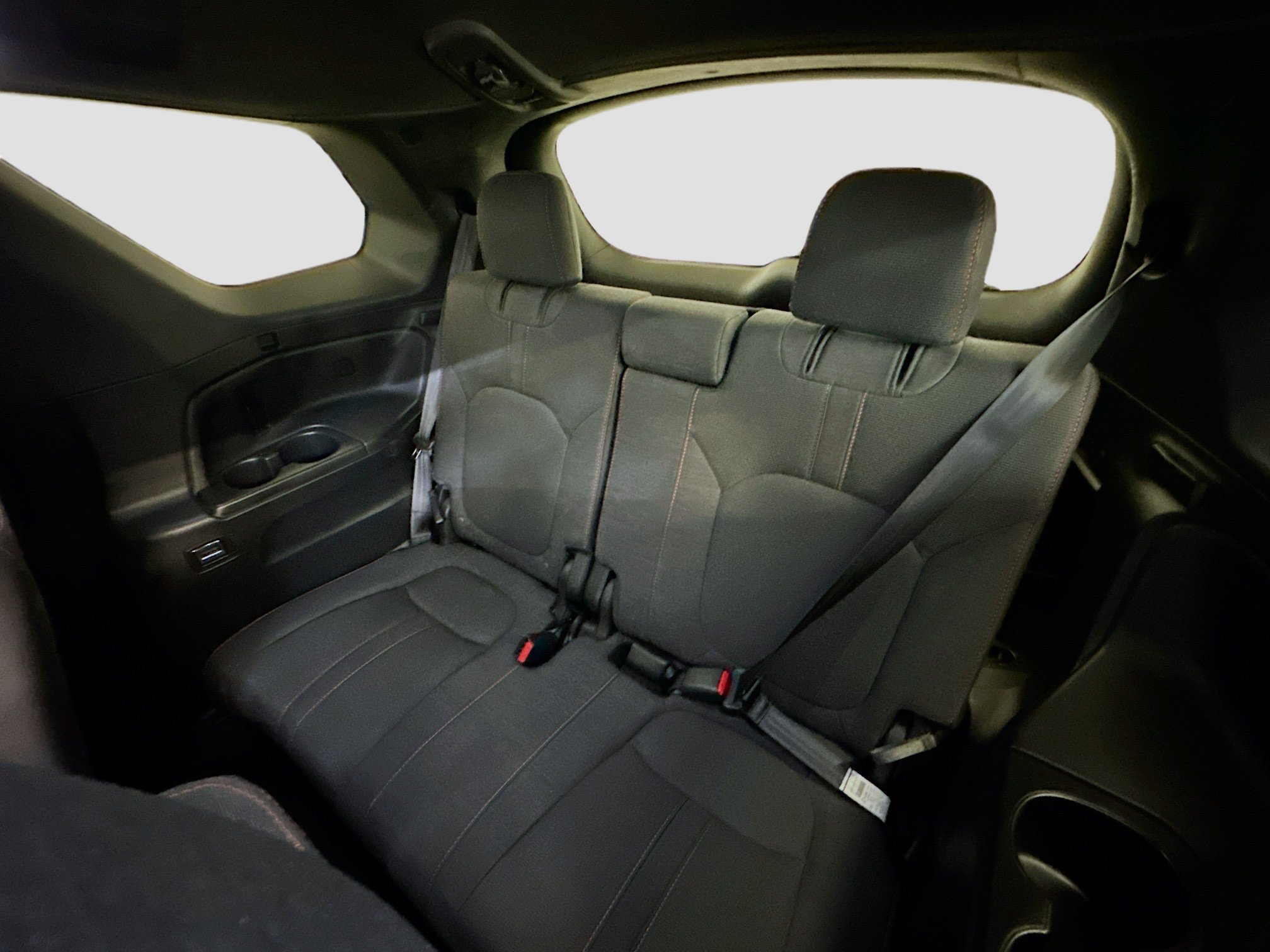 Used 2025 Honda Pilot Sport image 29