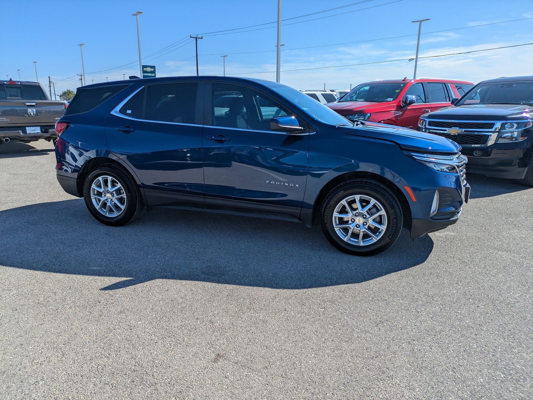 Certified 2023 Chevrolet Equinox LT image 2