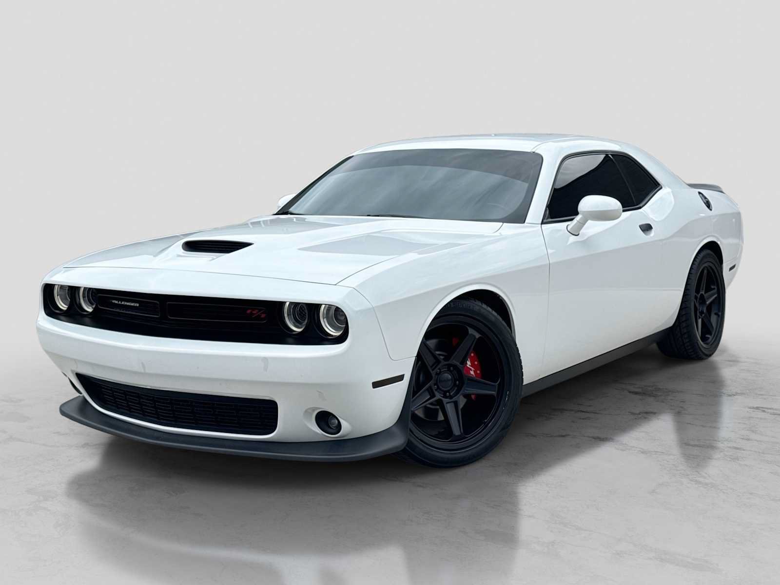 Used 2019 Dodge Challenger R/T w/ Driver Convenience Group