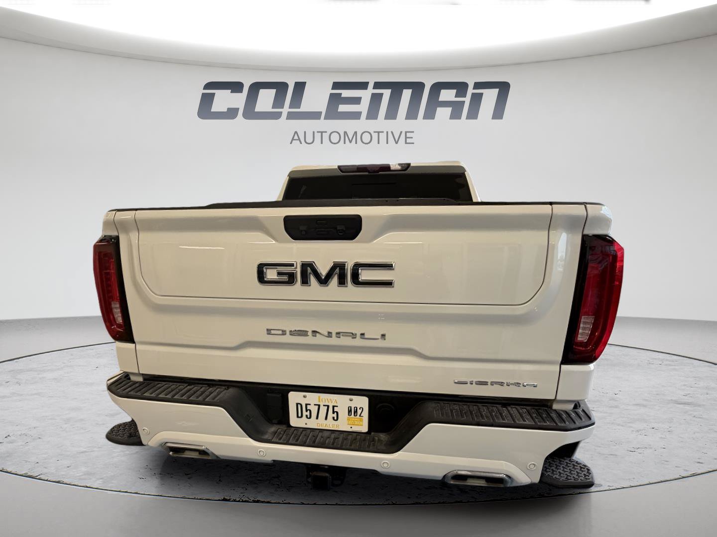 Used 2023 GMC Sierra 1500 Denali Ultimate AWD/4WD image 24