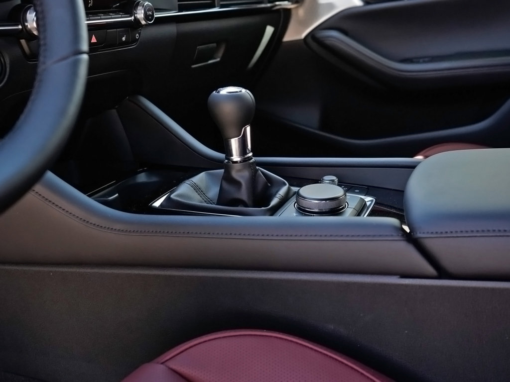 New 2026 MAZDA MAZDA3 2.5 S Hatchback w/ Premium Pkg image 22