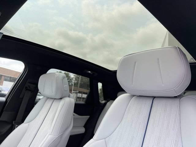 Certified 2024 Cadillac Lyriq Luxury w/ LPO, Floor Liner Package AWD/4WD image 19