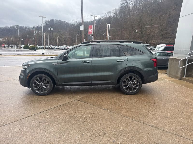 Used 2023 Kia Sorento X-Line EX image 4