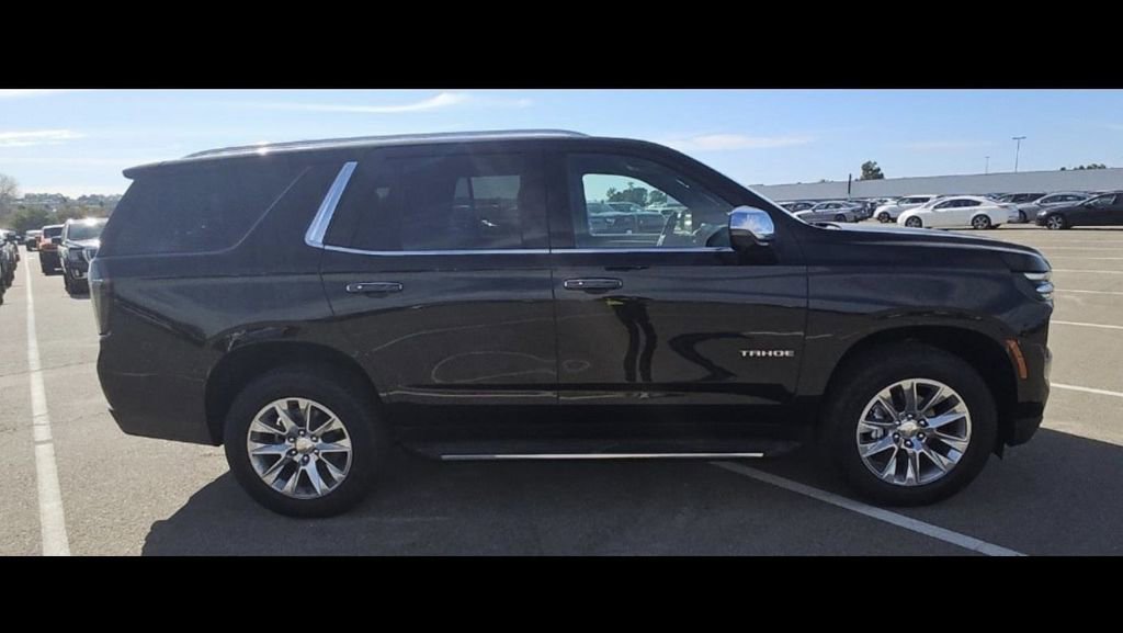 Used 2025 Chevrolet Tahoe Premier image 6