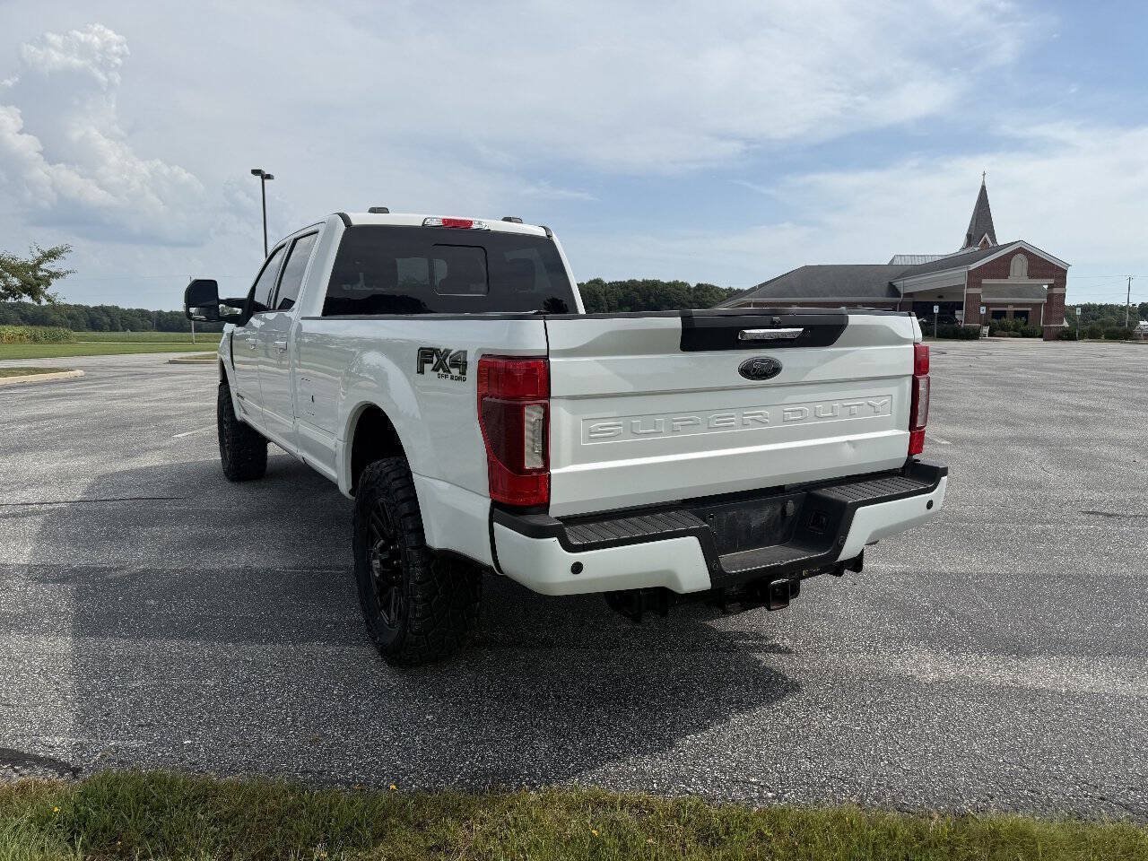 Used 2022 Ford F350 Lariat AWD/4WD image 10
