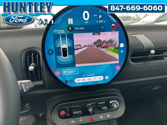 Used 2025 MINI Cooper 4-Door Hardtop image 25