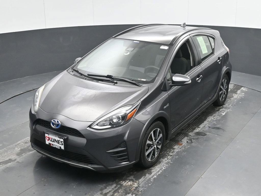 Used 2018 Toyota Prius C Two w/ Carpet Mat Package image 16
