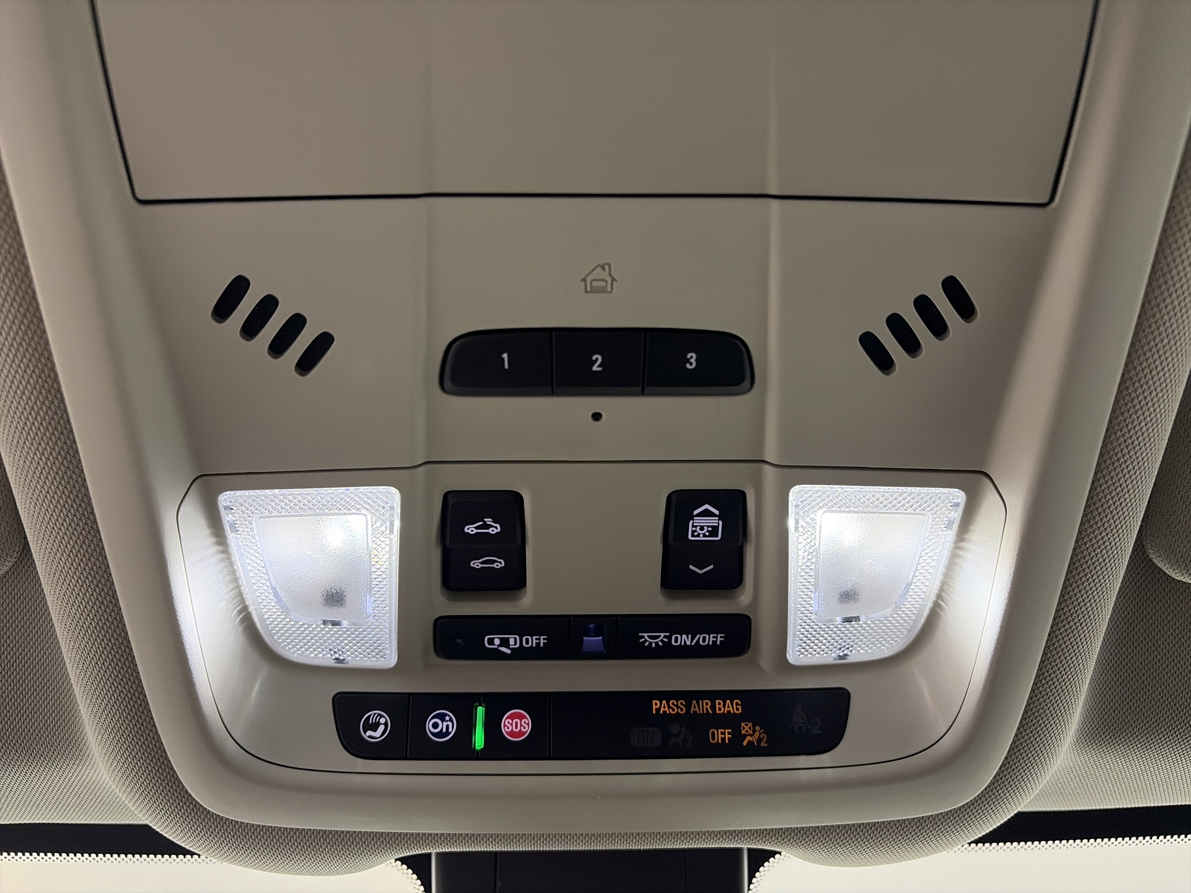 Certified 2022 GMC Terrain Denali w/ LPO, Floor Liner Package image 32