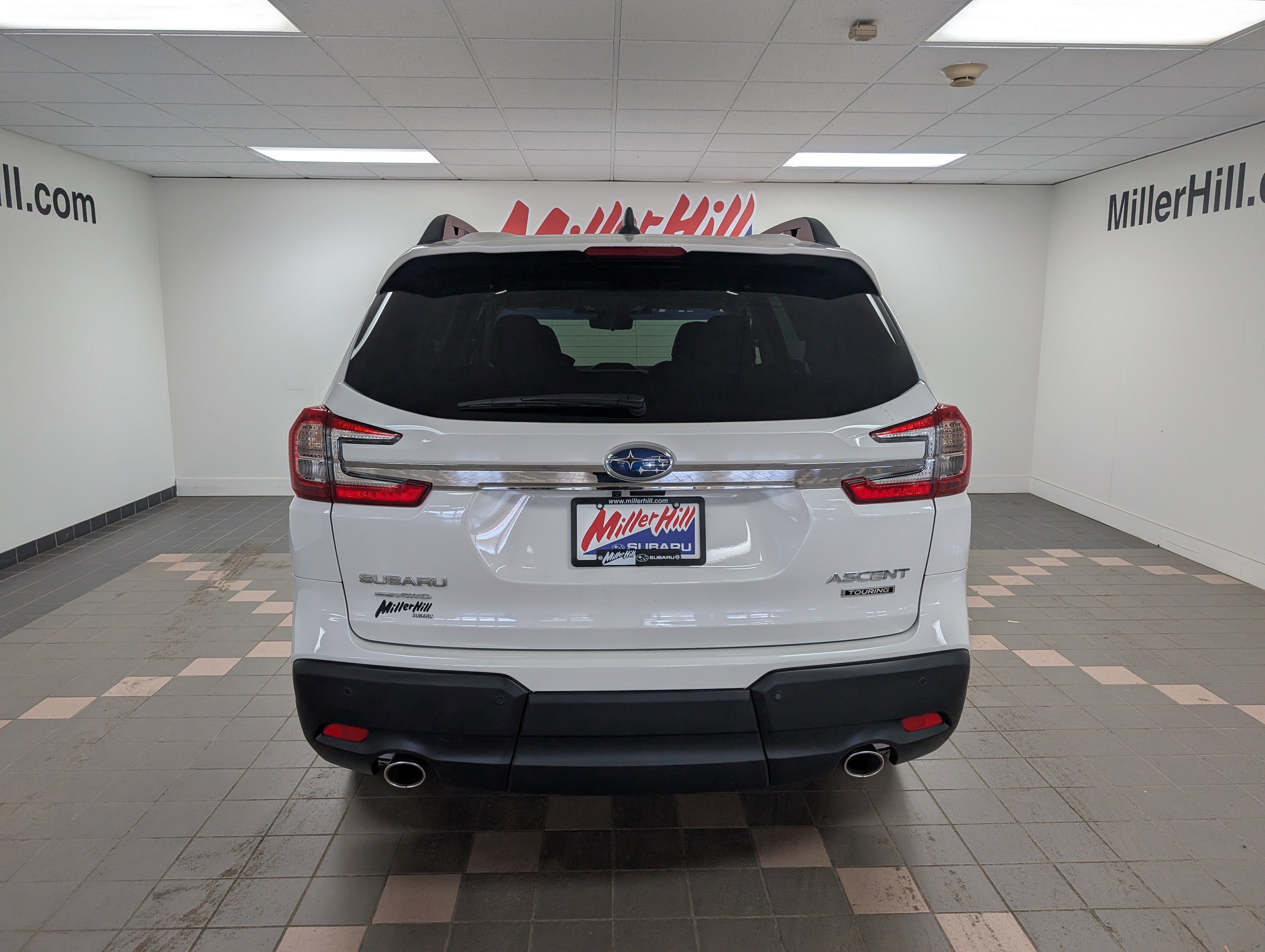 New 2025 Subaru Ascent Touring w/ Popular Package #2 image 23
