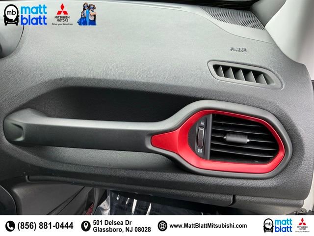 Used 2023 Jeep Renegade Trailhawk image 27