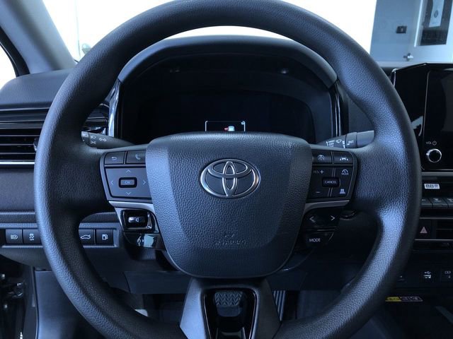 Used 2026 Toyota Camry LE FWD image 25