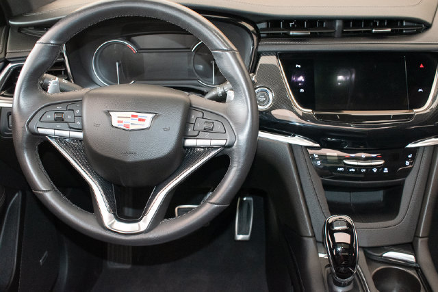 Used 2024 Cadillac XT6 Sport AWD/4WD image 18