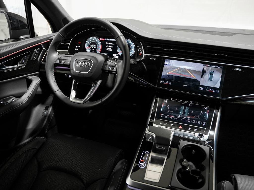 Used 2025 Audi Q7 3.0T Prestige image 11