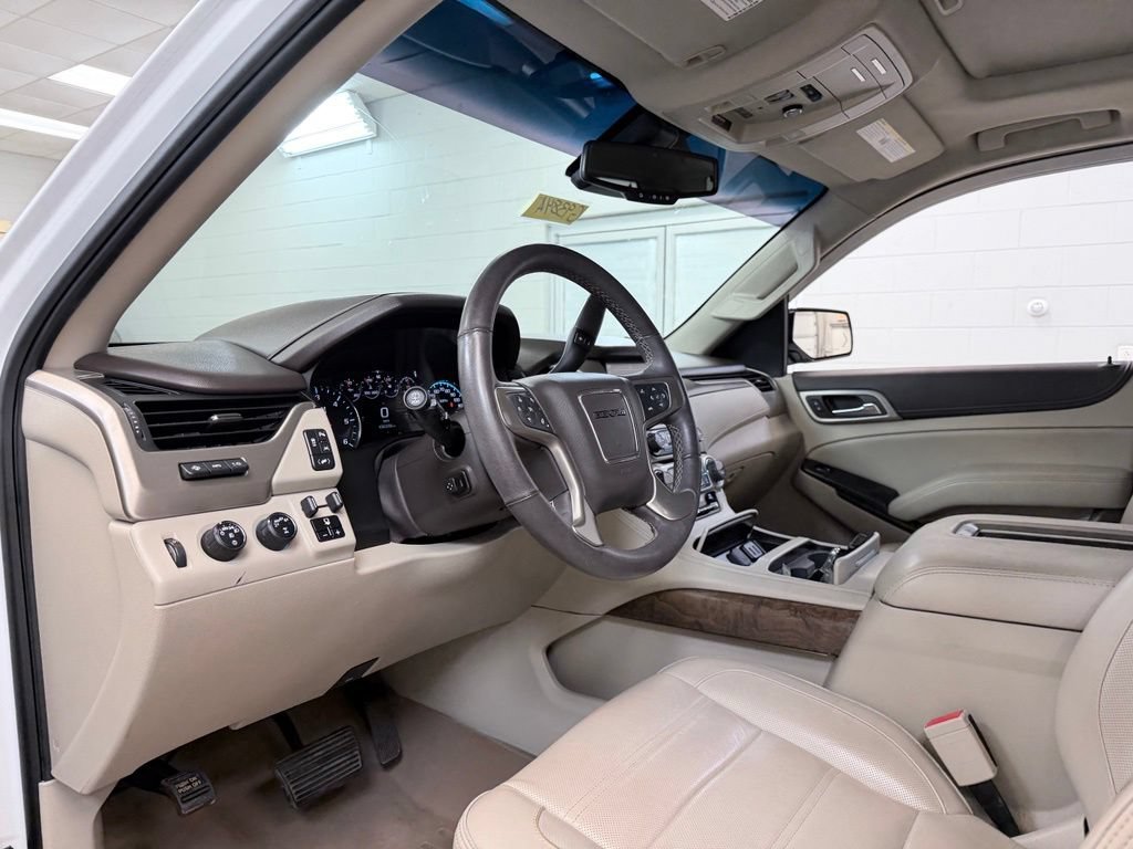 Used 2018 GMC Yukon Denali AWD/4WD image 15
