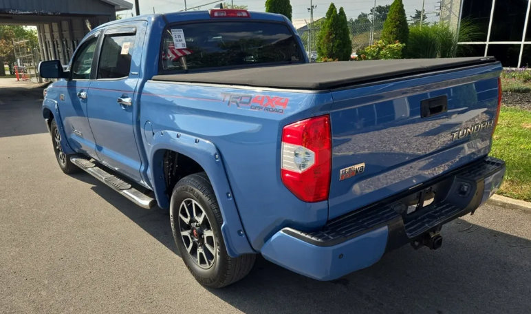 Used 2020 Toyota Tundra Limited w/ Limited Premium Package AWD/4WD image 2