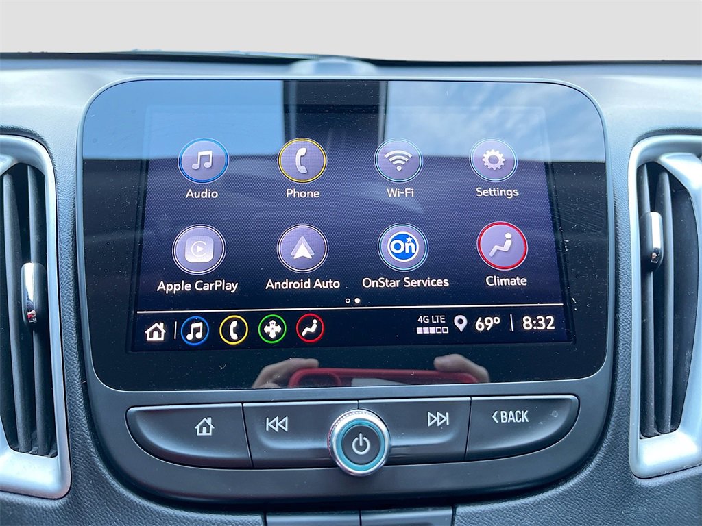 Used 2022 Chevrolet Malibu LT image 15