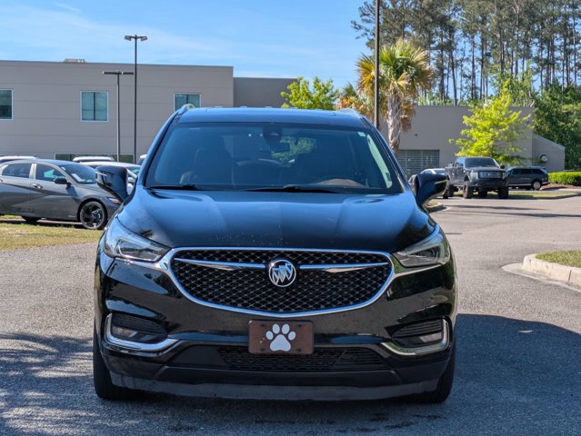 Used 2018 Buick Enclave Avenir w/ Avenir Technology Package image 2