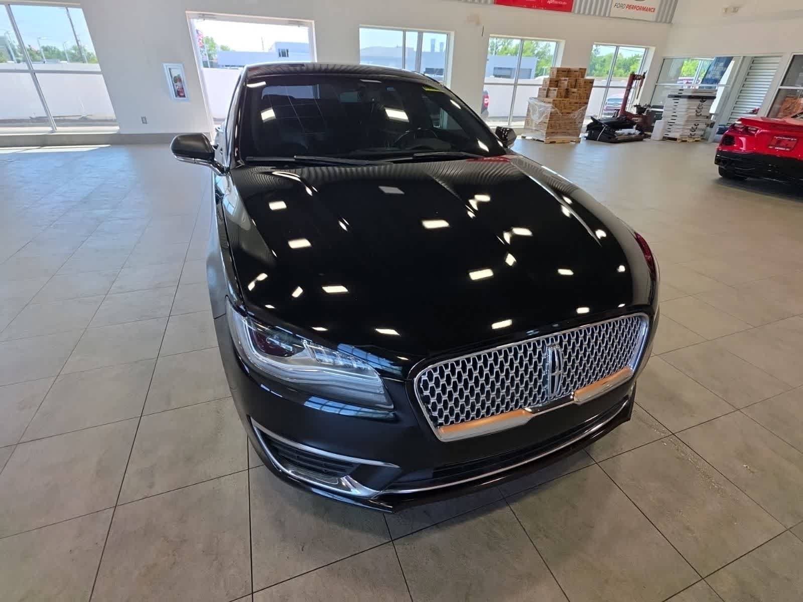 Used 2018 Lincoln MKZ Premiere FWD image 5