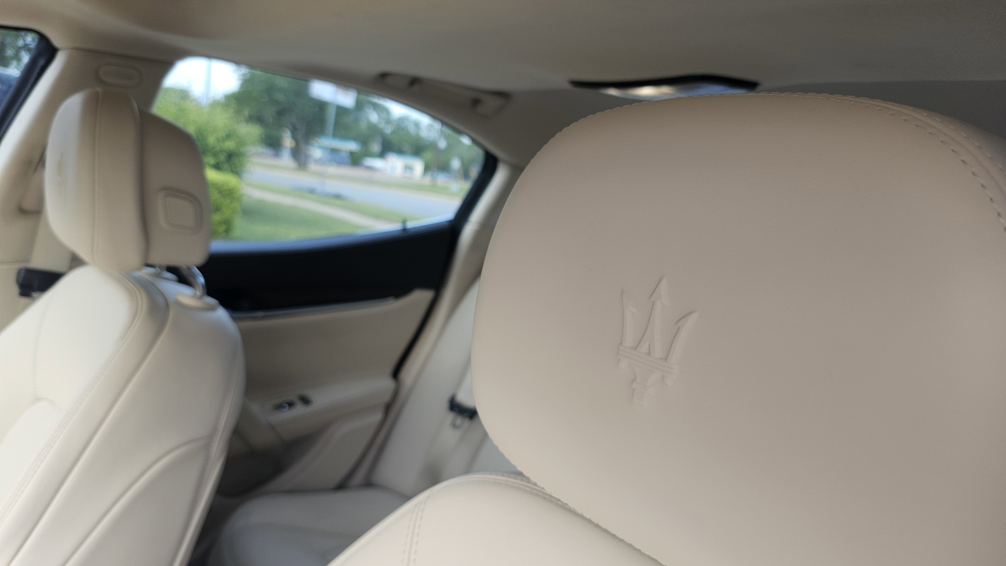 Used 2018 Maserati Ghibli GranLusso image 27