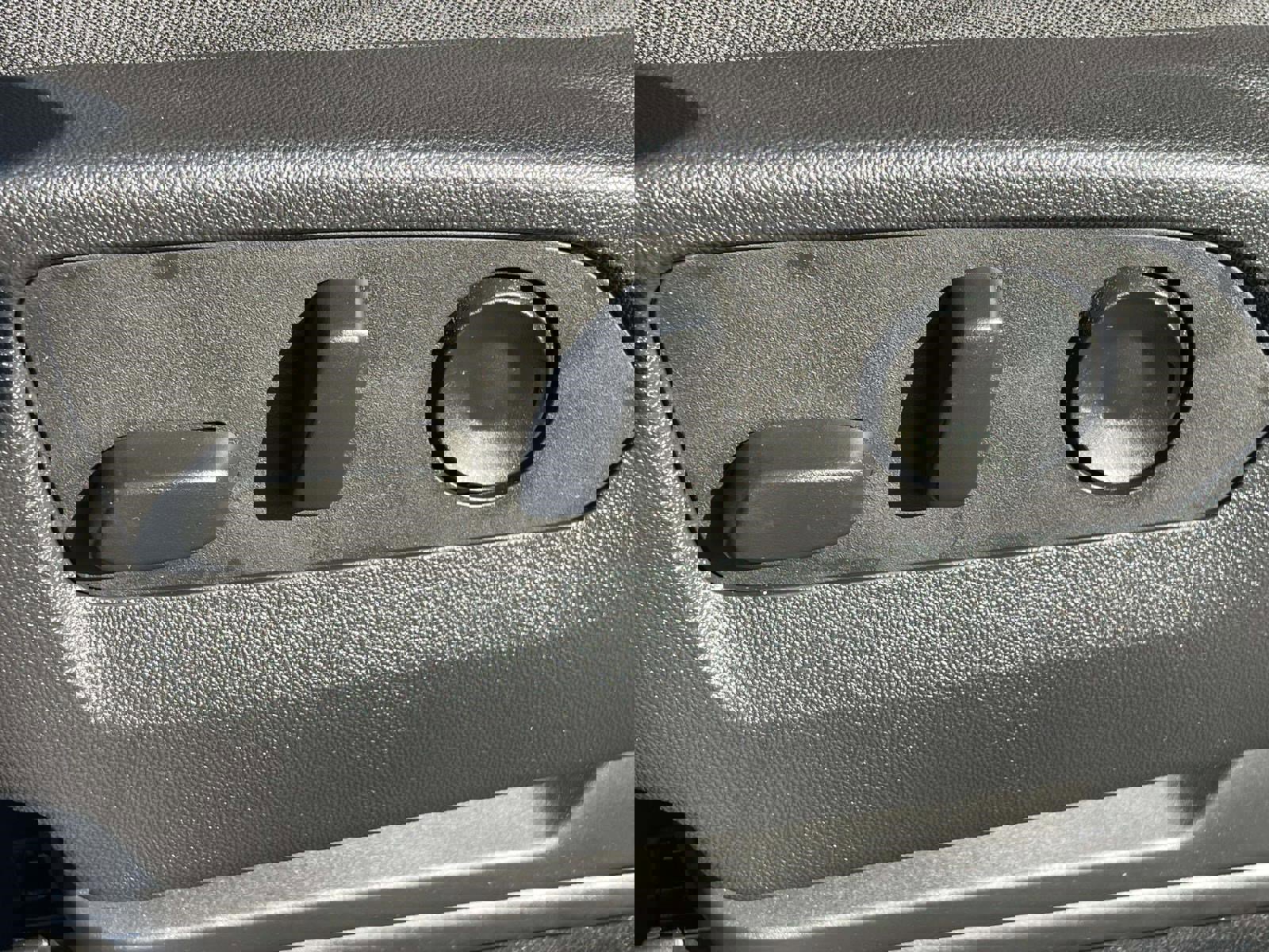 Used 2023 Chevrolet Silverado 1500 Custom image 24