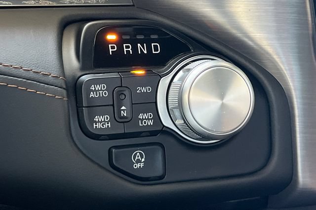 Used 2022 RAM 1500 Limited w/ Body Color Bumper Group AWD/4WD image 29