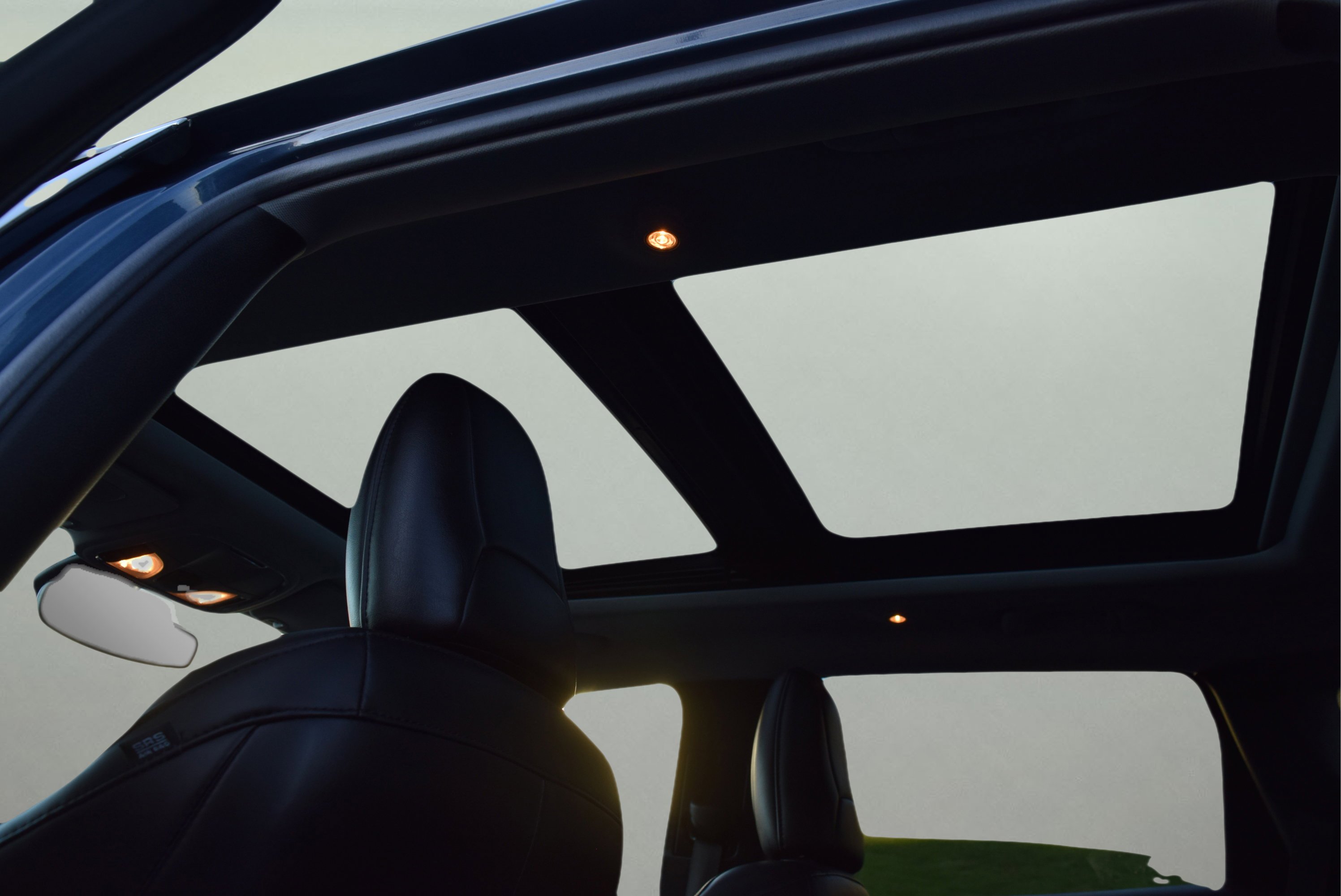 Used 2020 Jeep Cherokee Limited image 8