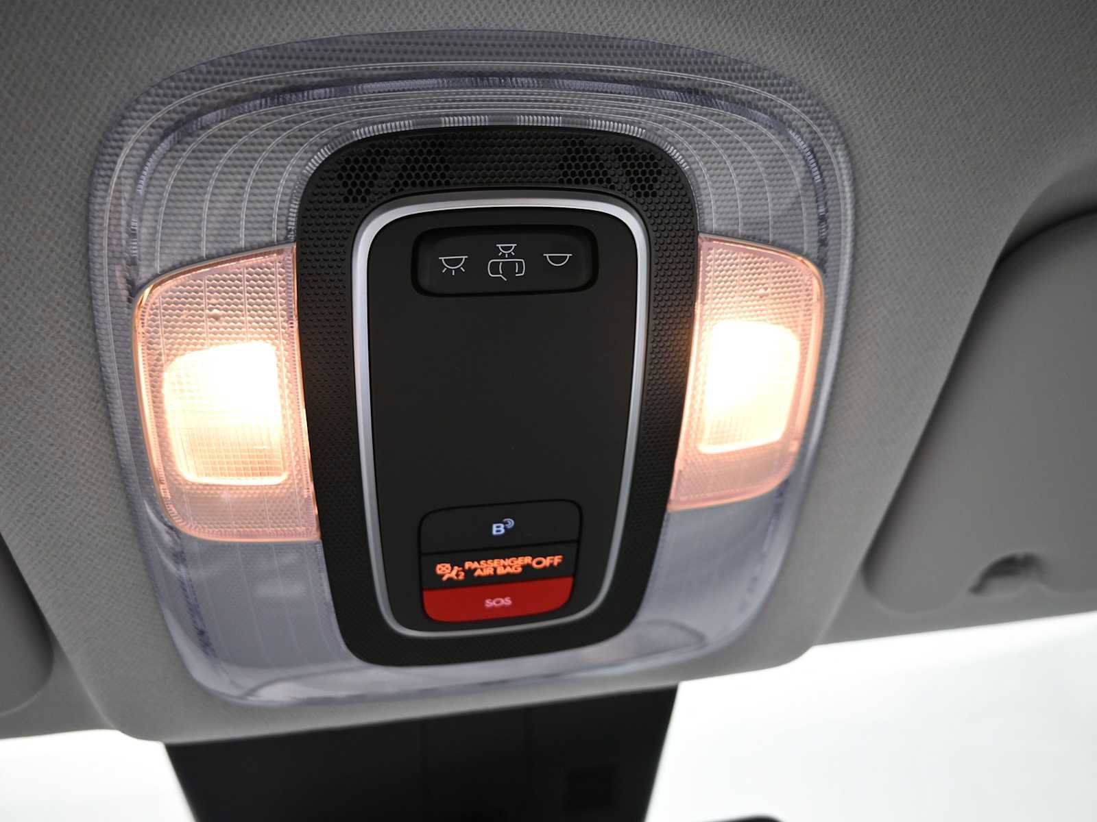 Used 2024 Hyundai Kona SEL AWD/4WD image 24