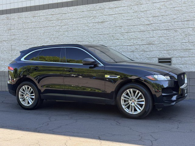 Used 2019 Jaguar F-PACE Prestige AWD/4WD image 18